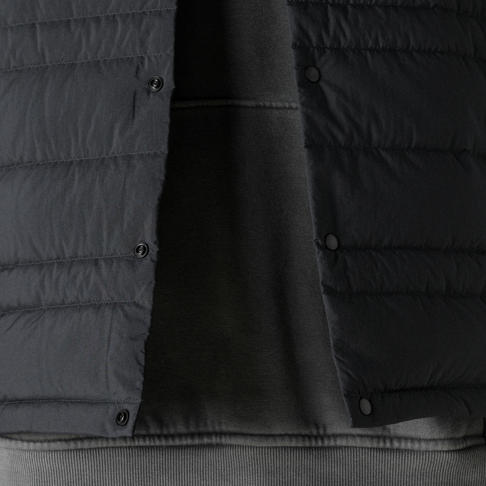 Mizuno BREATH THERMO LIGHTWEIGHT DOWN VEST Black